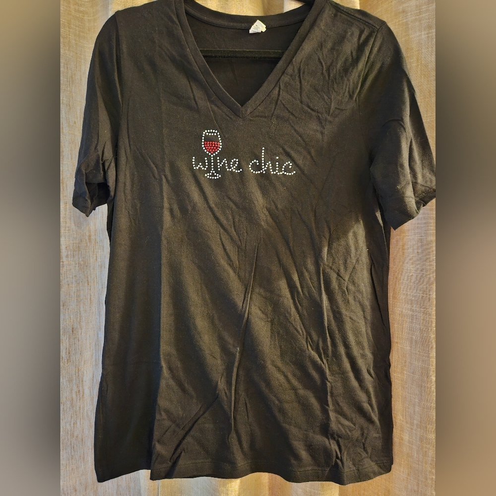 Black V-Neck 'Wine Chic' Tee